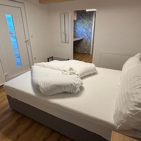 Ferienapartments Perdacher Фельден-ам-Вертерзе Екстер'єр фото